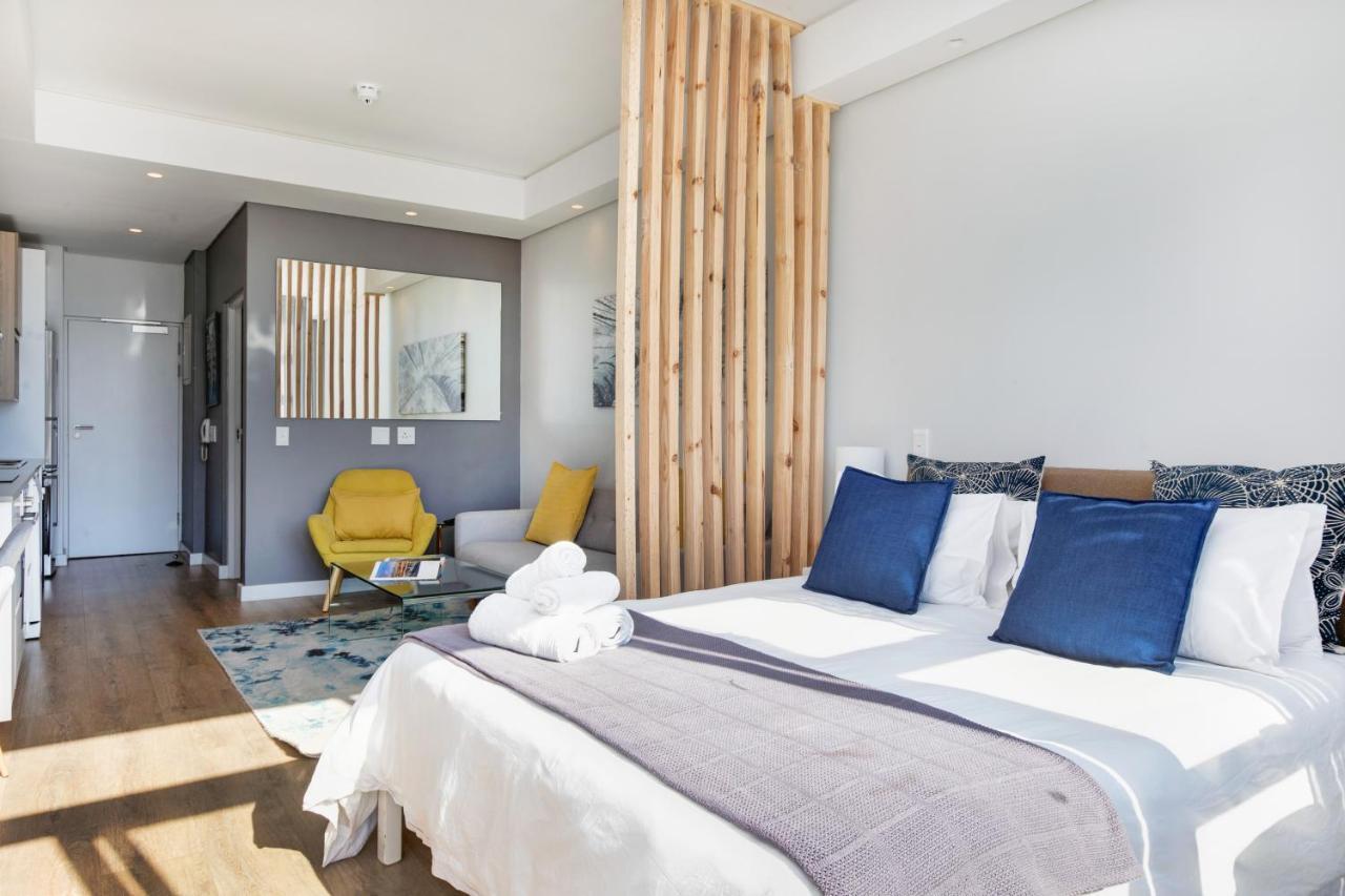 Backup-Powered Trendy Ny City Apartment At Table Mountain Kapské Město Exteriér fotografie