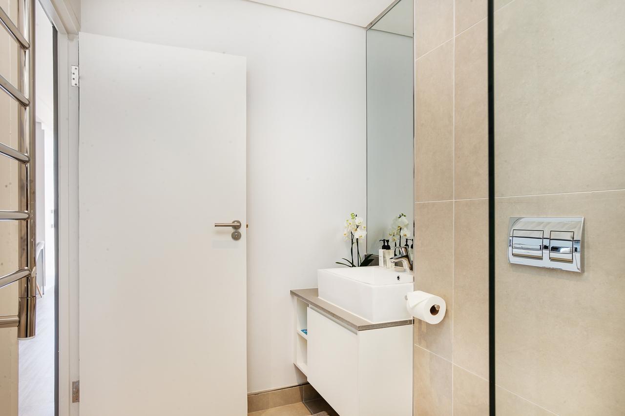 Backup-Powered Trendy Ny City Apartment At Table Mountain Kapské Město Exteriér fotografie