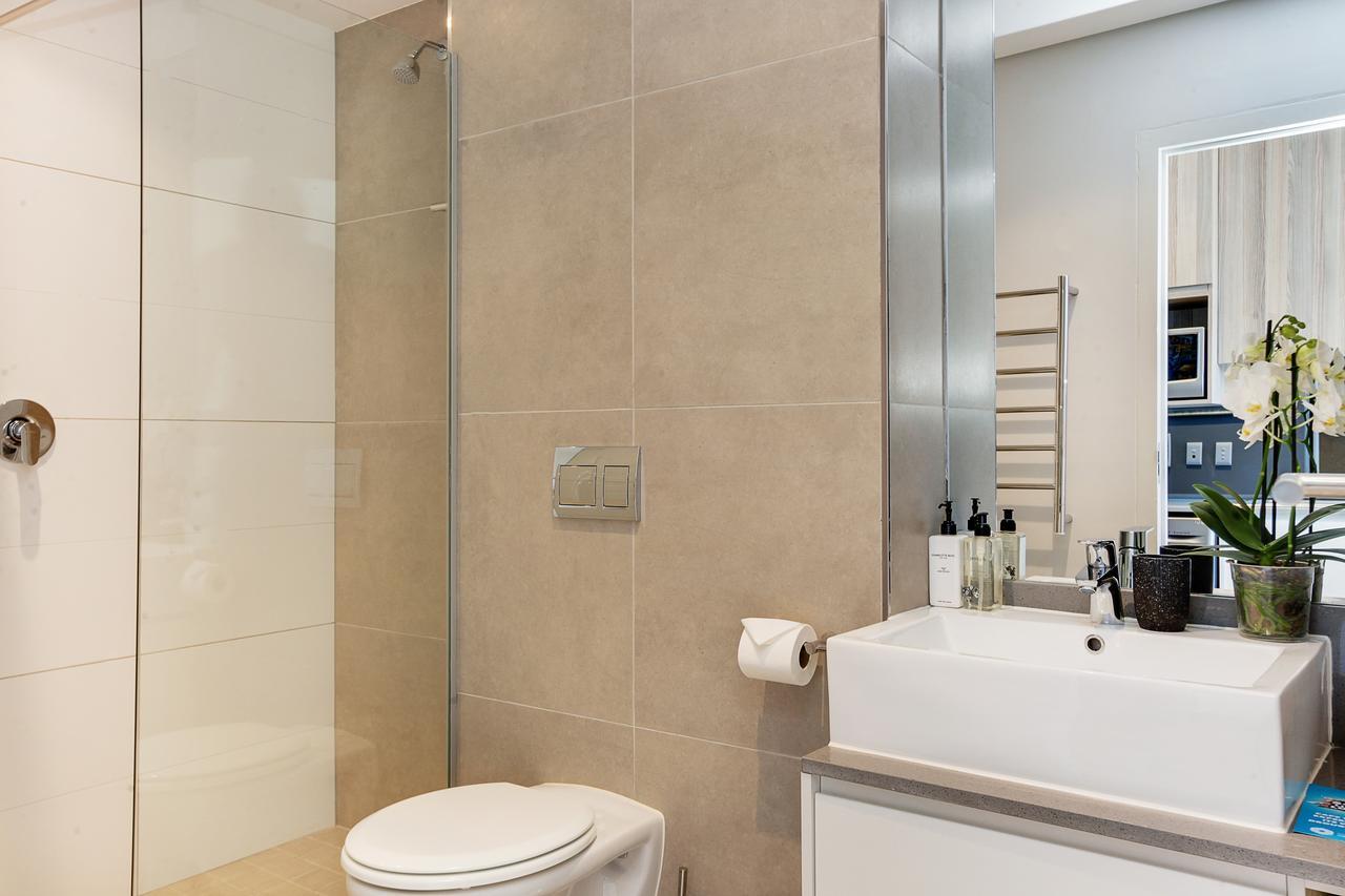 Backup-Powered Trendy Ny City Apartment At Table Mountain Kapské Město Exteriér fotografie
