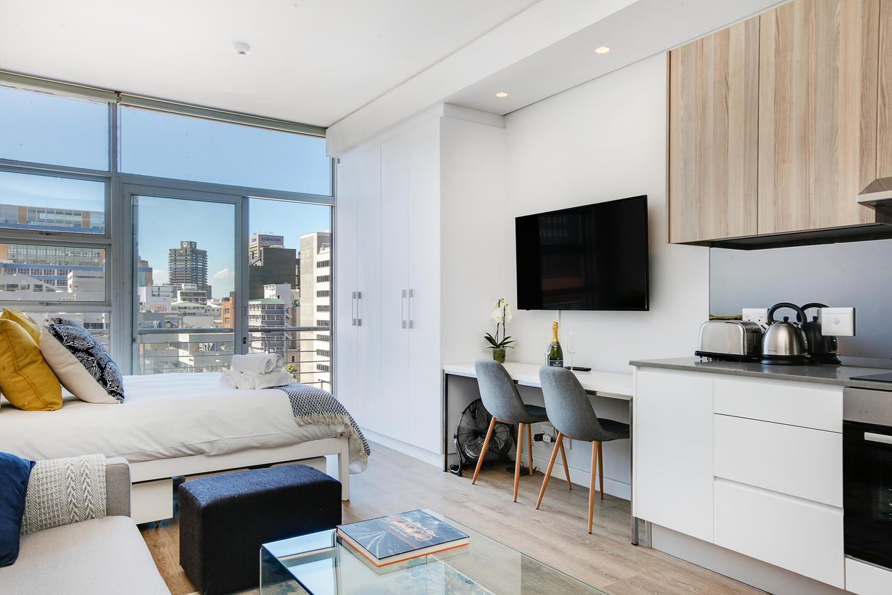 Backup-Powered Trendy Ny City Apartment At Table Mountain Kapské Město Exteriér fotografie